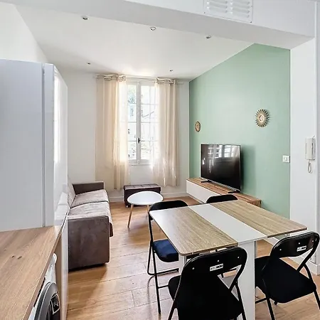 Apartment 2 Pieces A 5 Minutes Des Plages Avec Parking *
